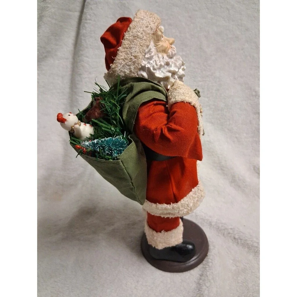 Vintage Santa Claus Figurine Holiday / Christmas Decor